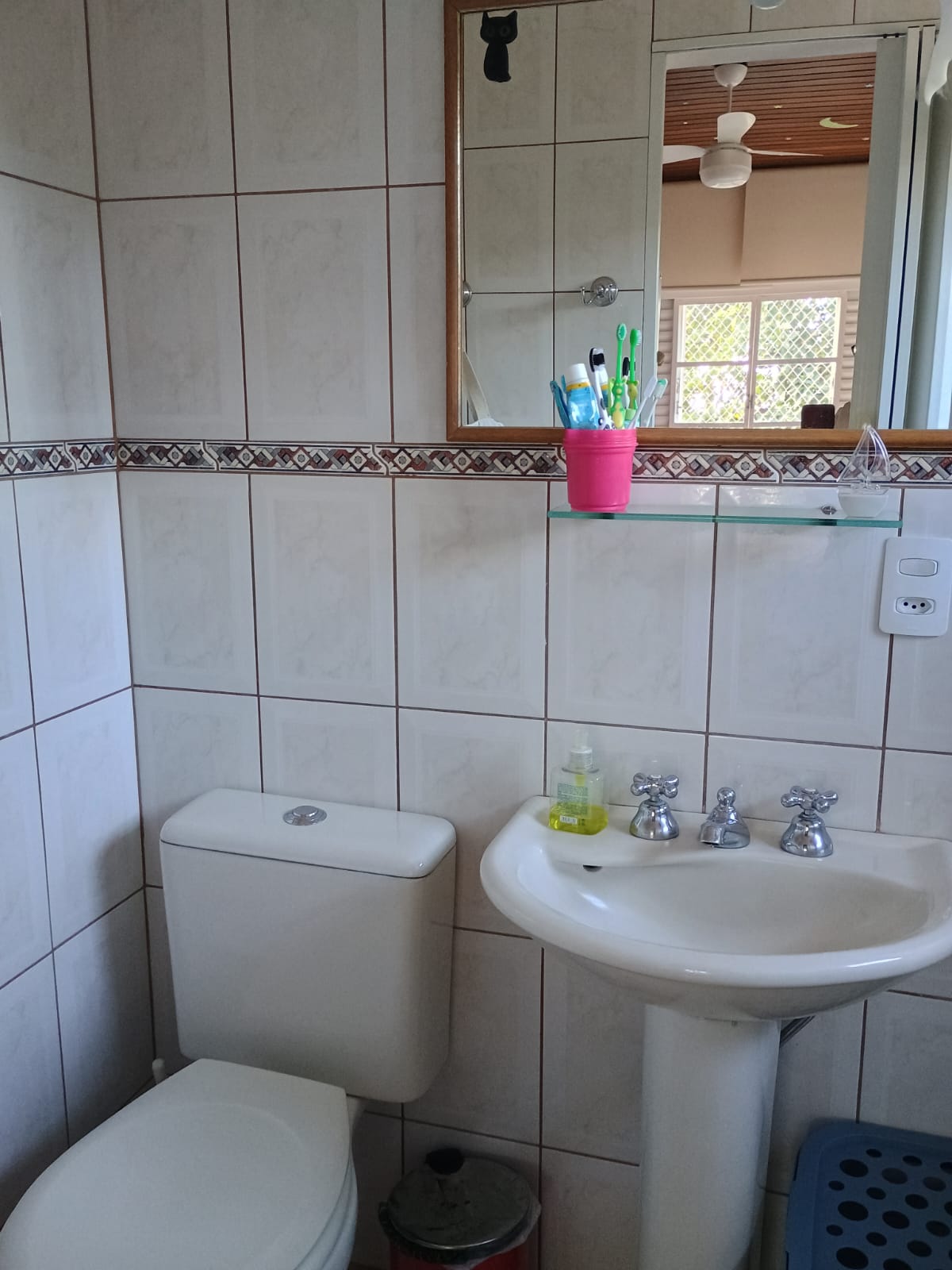 Casa de Campo Estilo Colonial com Vista para o Lago no Cafezal 6 – Itupeva!