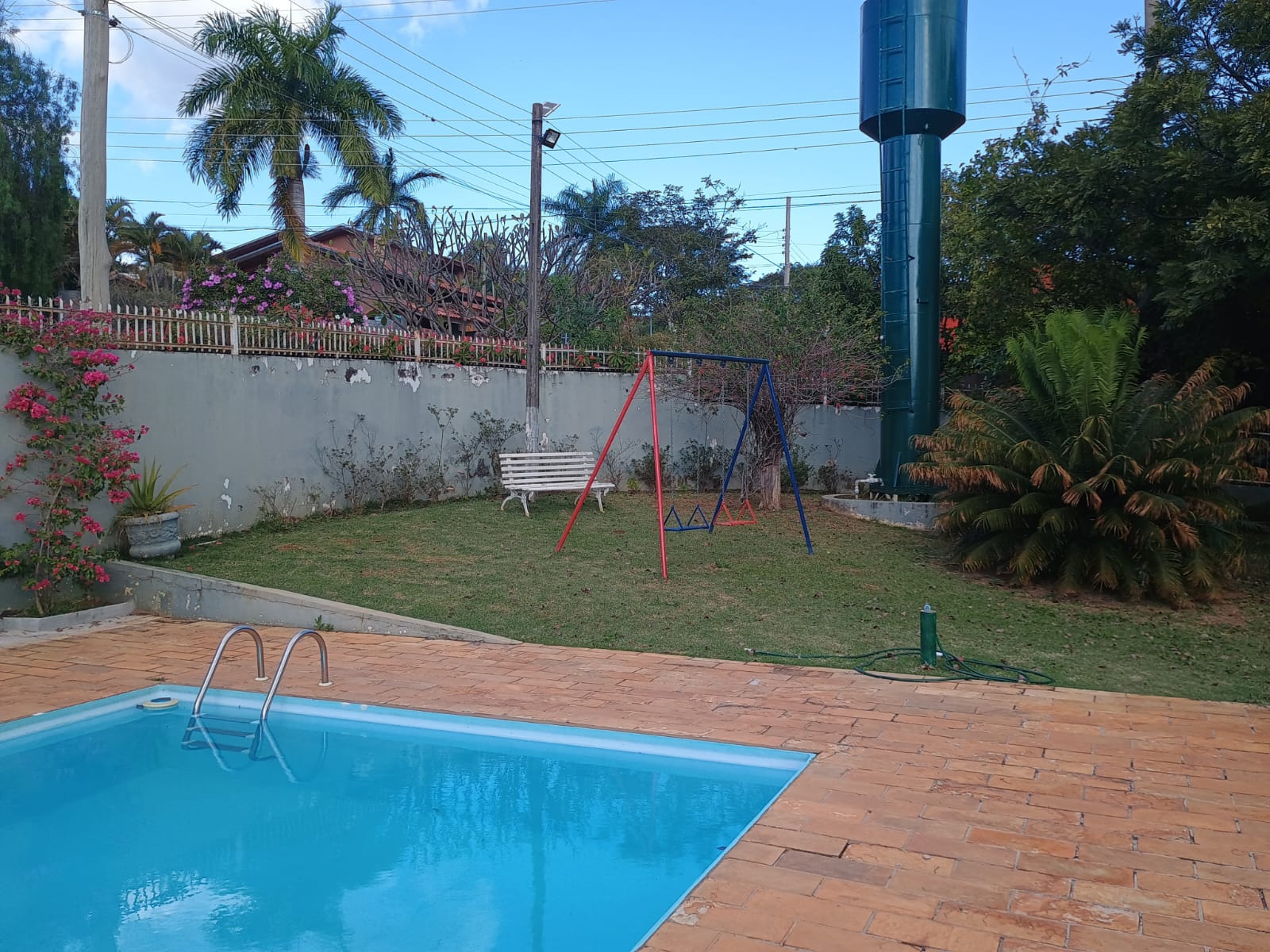 Casa de Campo Estilo Colonial com Vista para o Lago no Cafezal 6 – Itupeva!