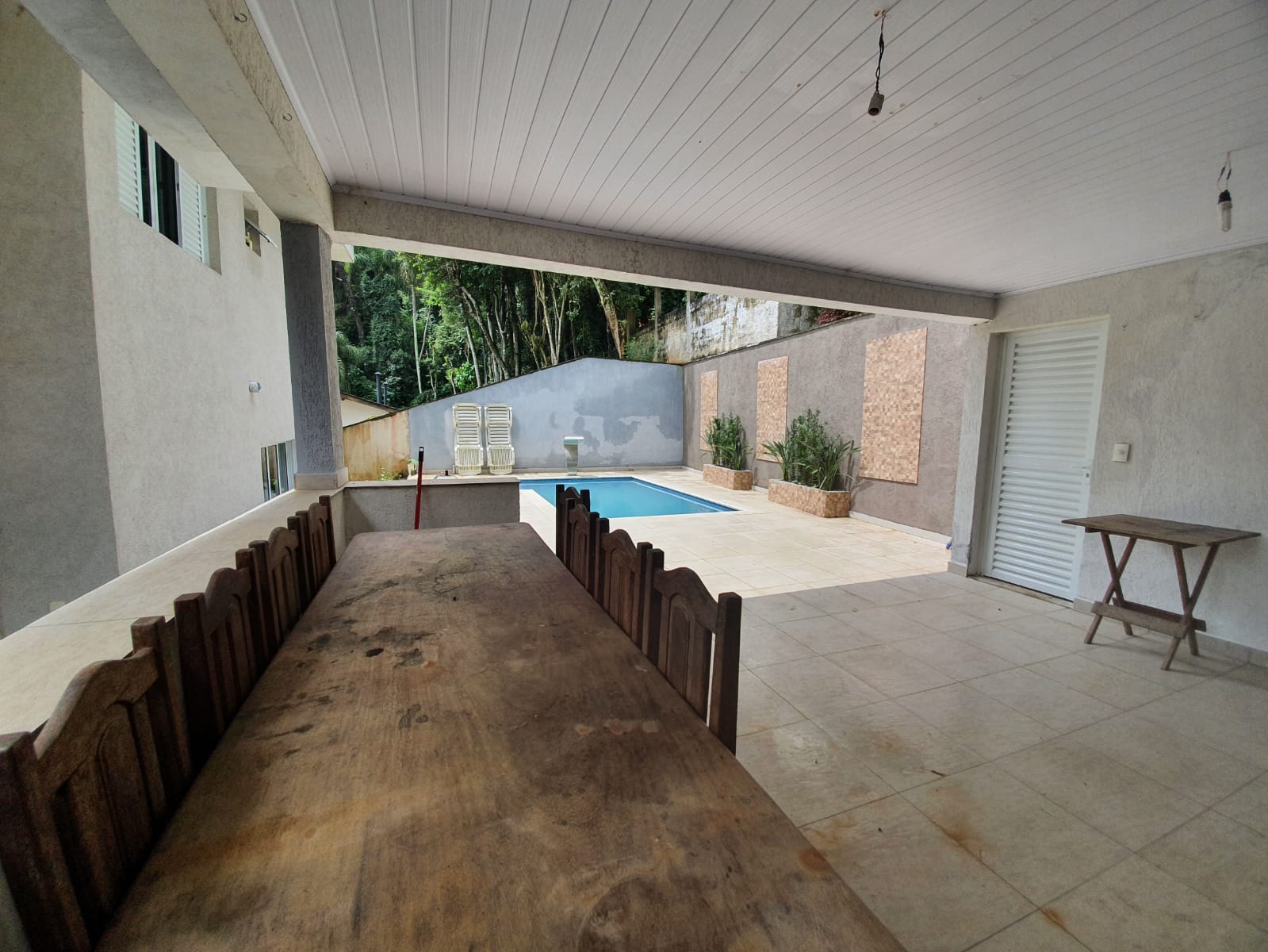 Casa linda em condomínio 