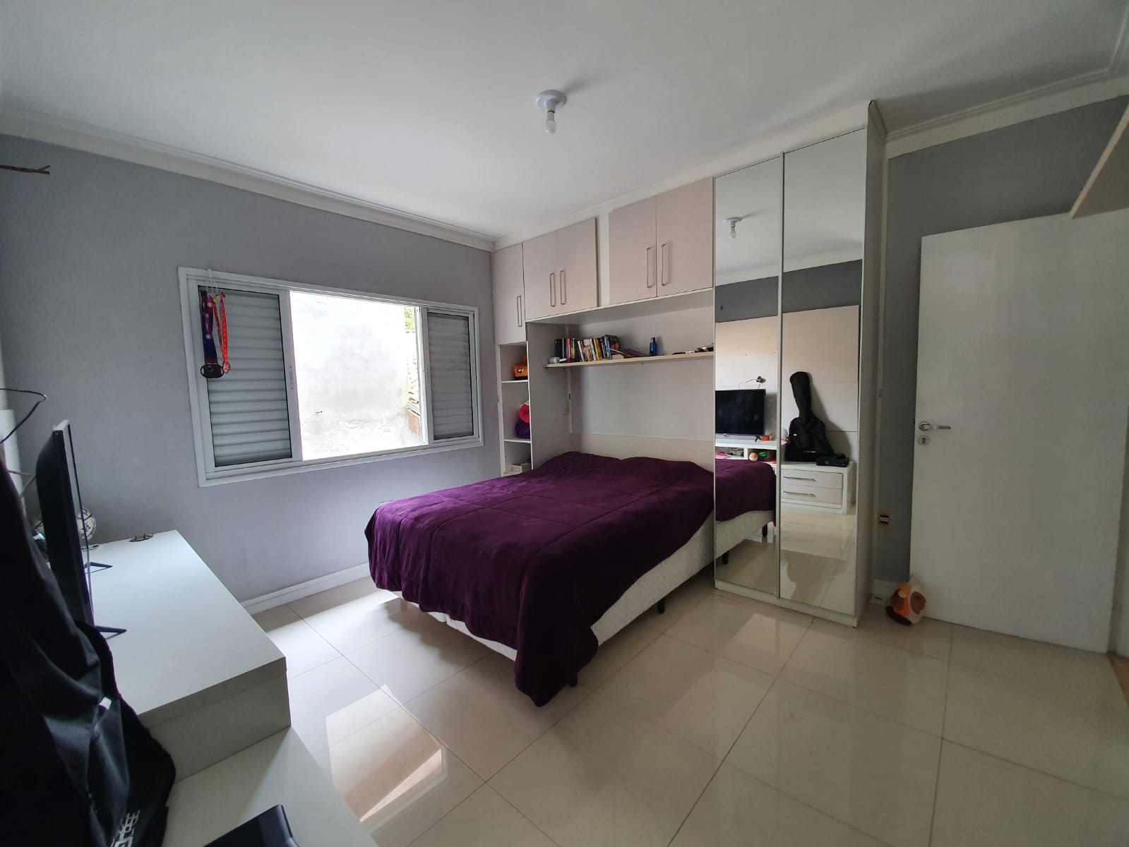 Casa linda em condomínio 