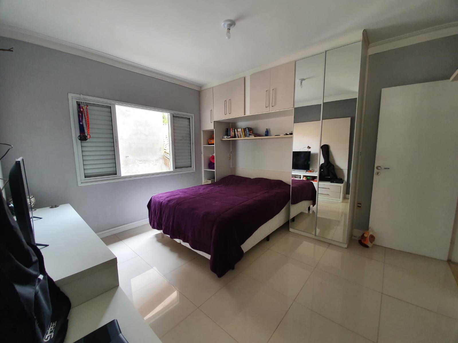 Casa linda em condomínio 