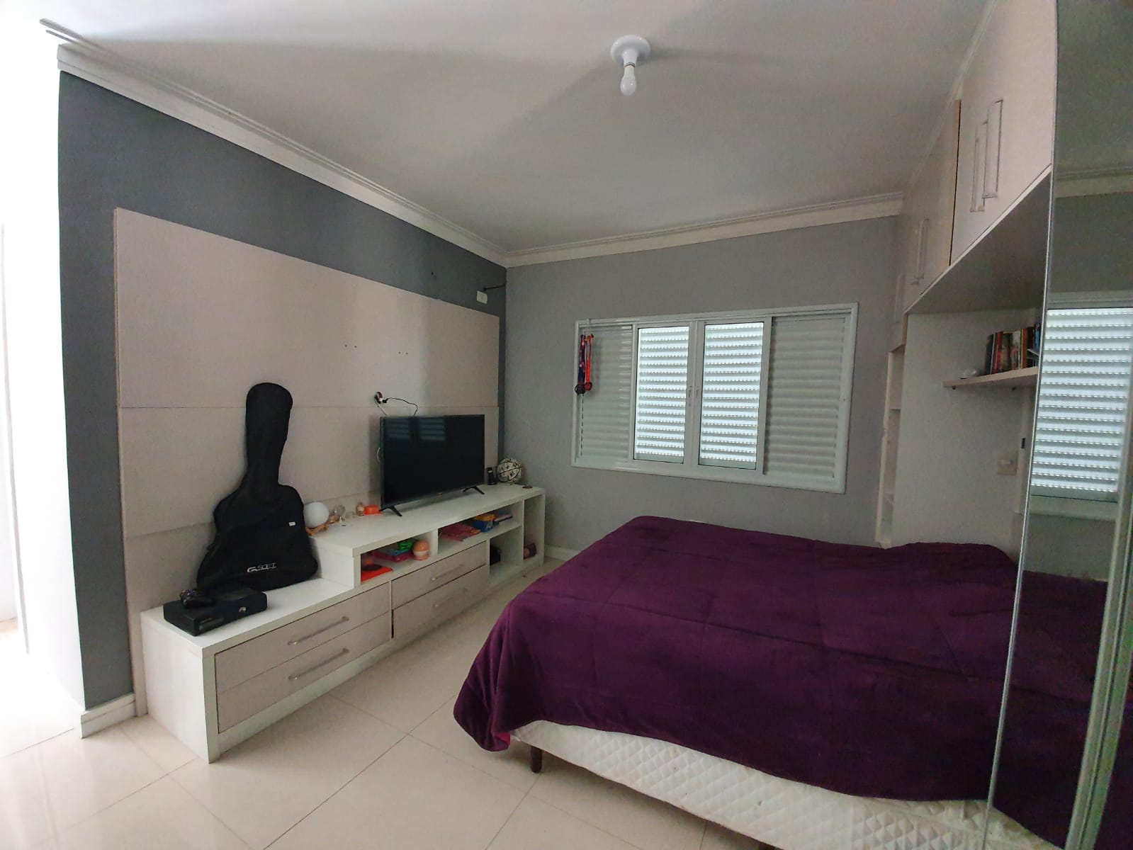 Casa linda em condomínio 