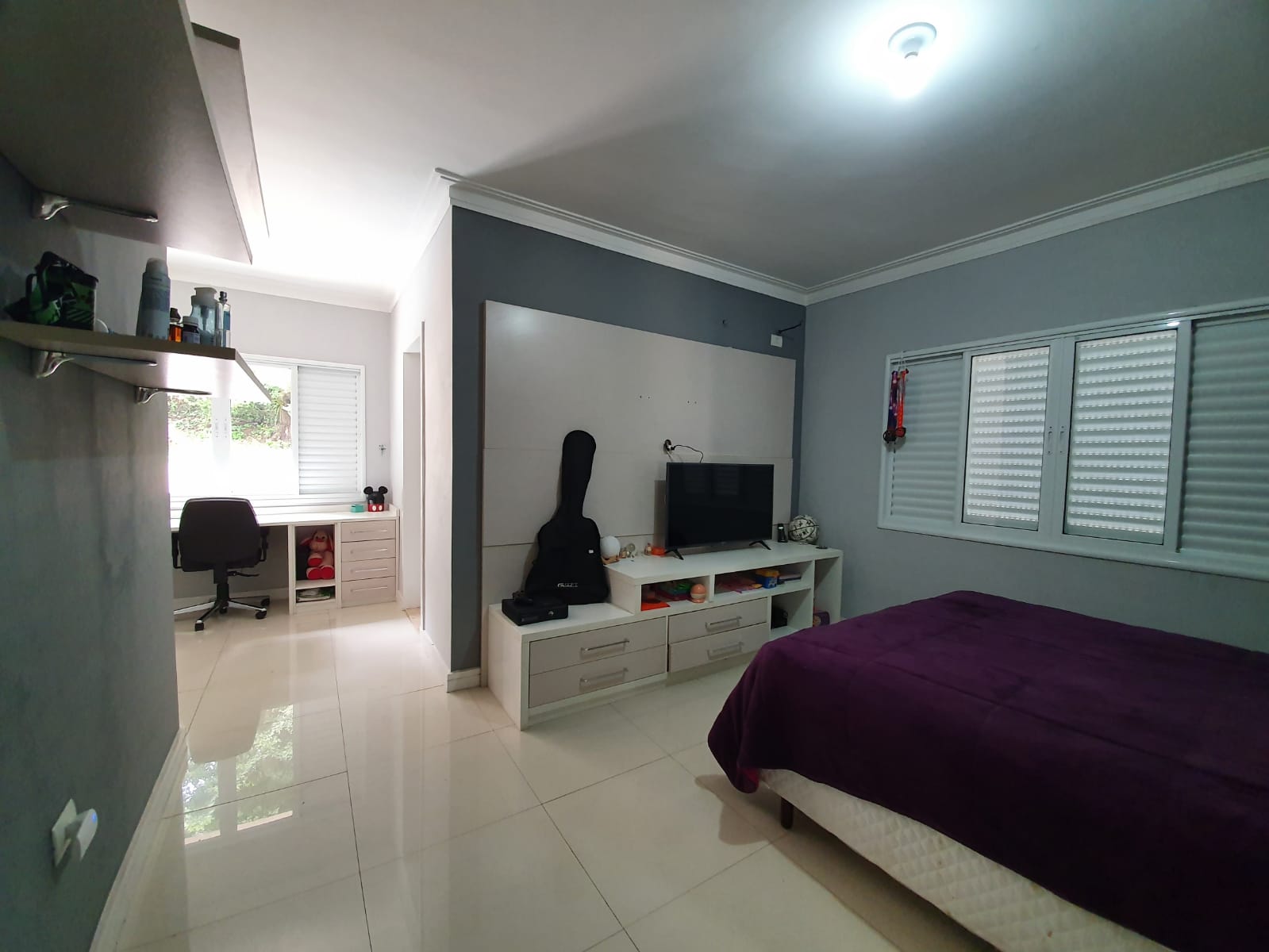 Casa linda em condomínio 