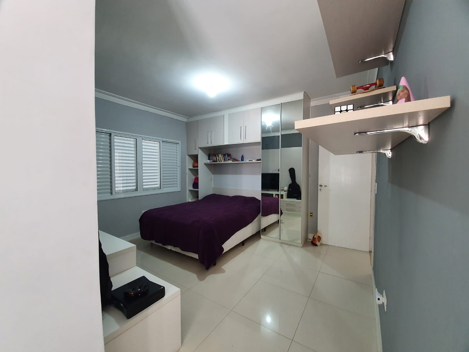 Casa linda em condomínio 