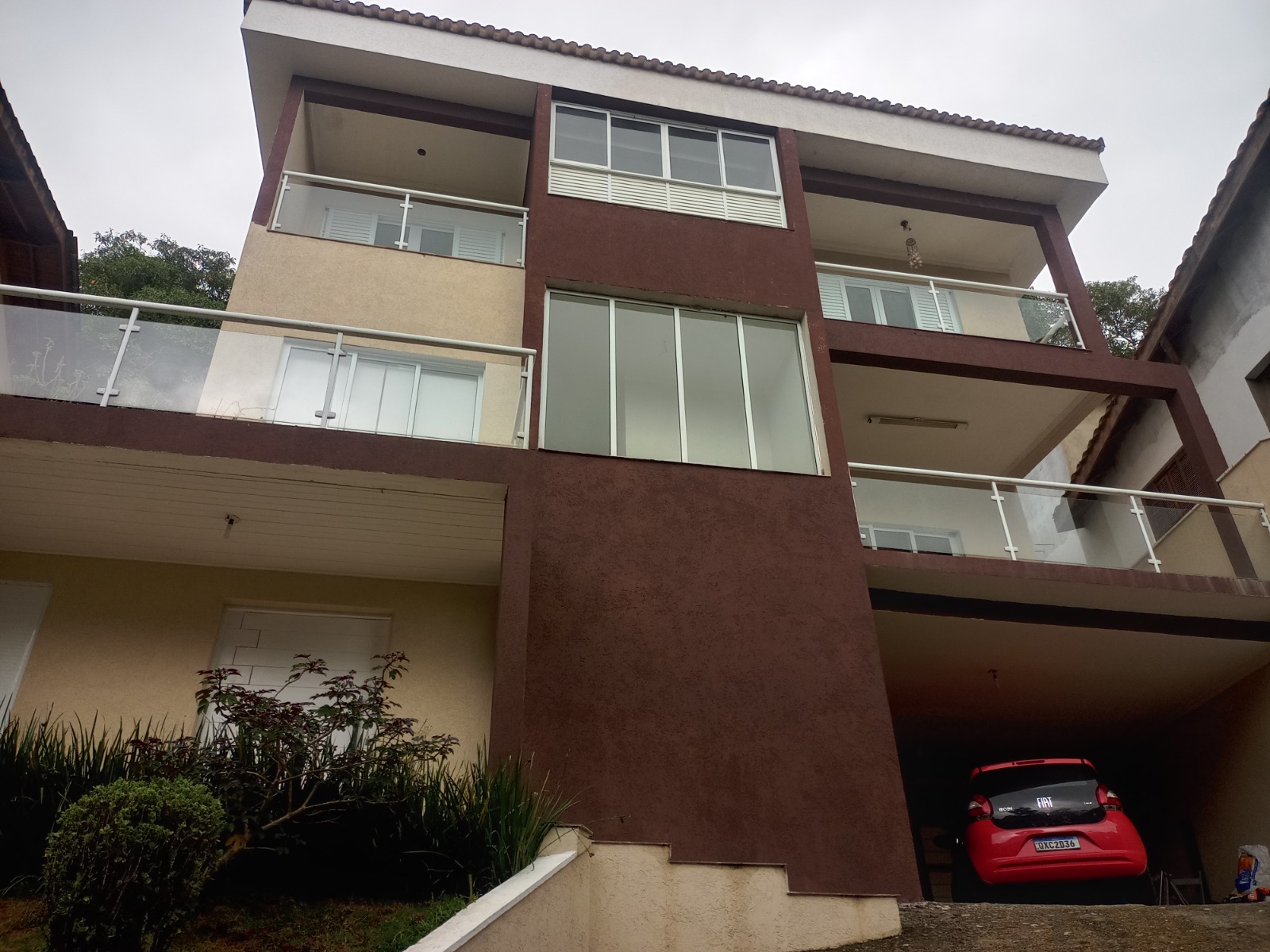 Casa linda em condomínio 