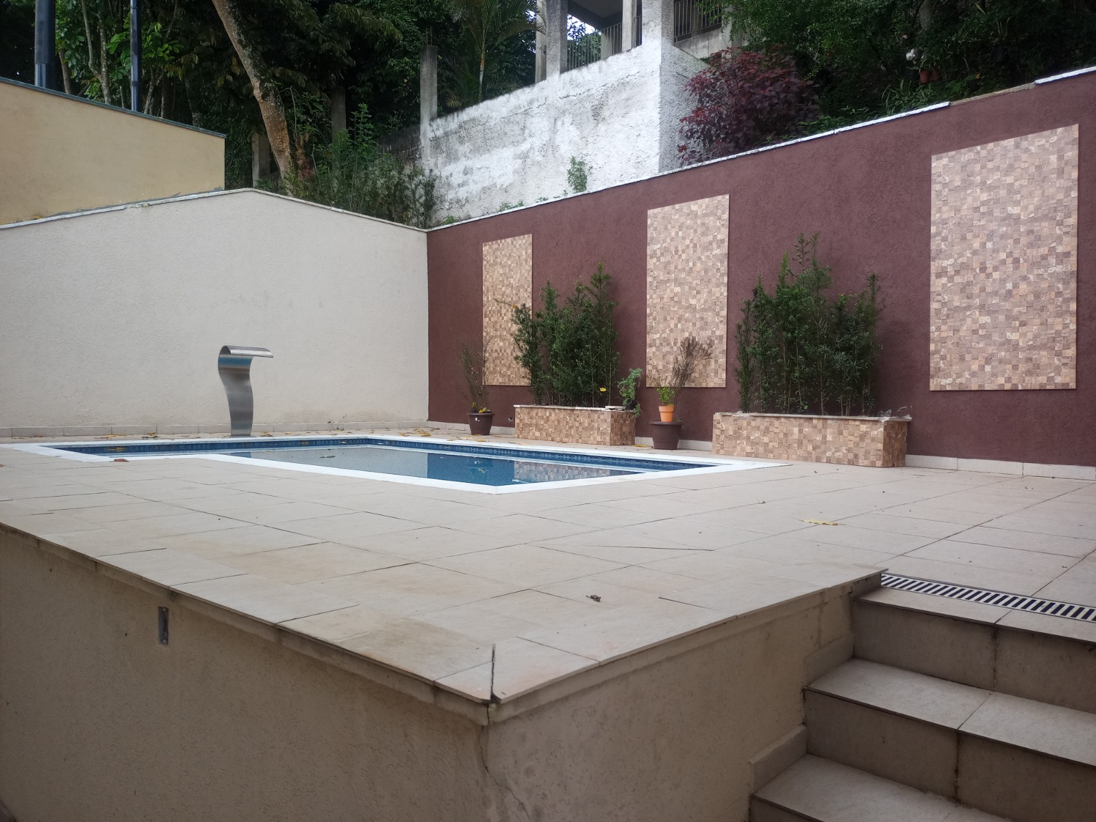 Casa linda em condomínio 