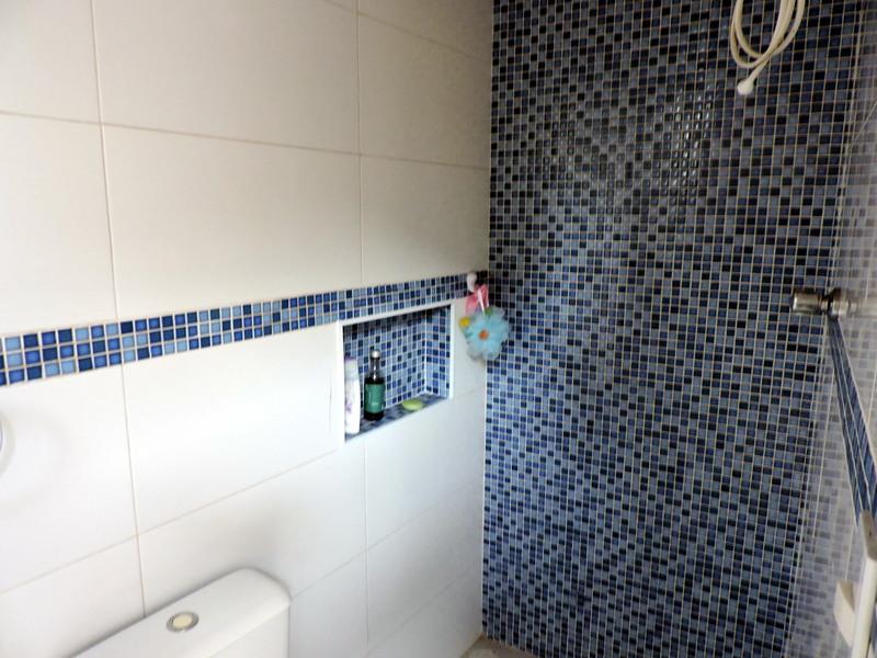 Casa linda em condomínio 