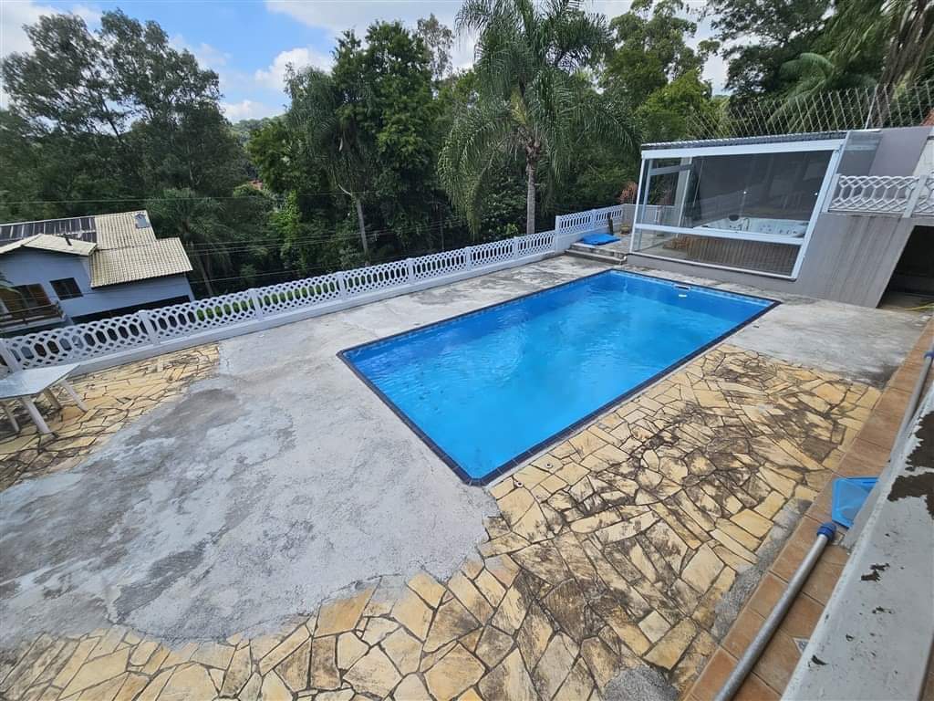 Casa em condomínio 