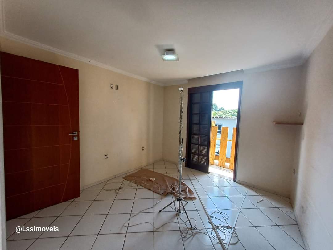 CASA EM CONDOMÍNIO PARA VENDA  - ALUGADA NO MOMENTO