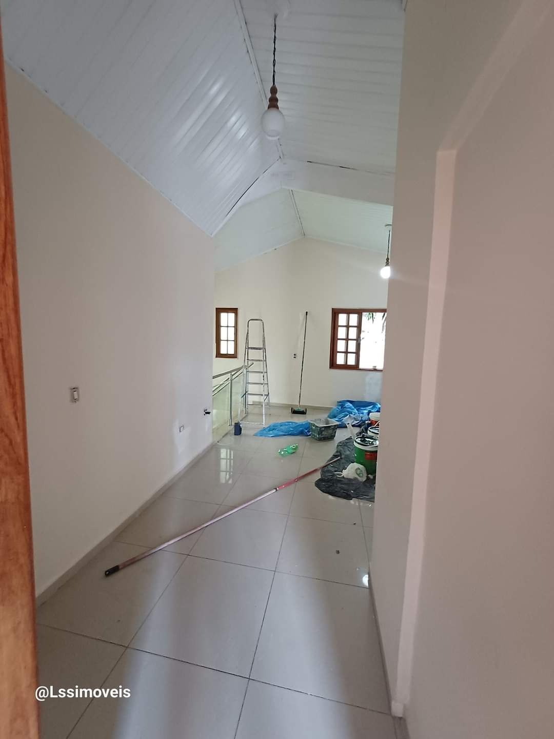 CASA EM CONDOMÍNIO PARA VENDA  - ALUGADA NO MOMENTO
