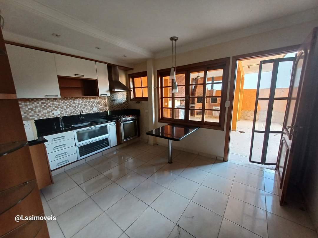 CASA EM CONDOMÍNIO PARA VENDA  - ALUGADA NO MOMENTO