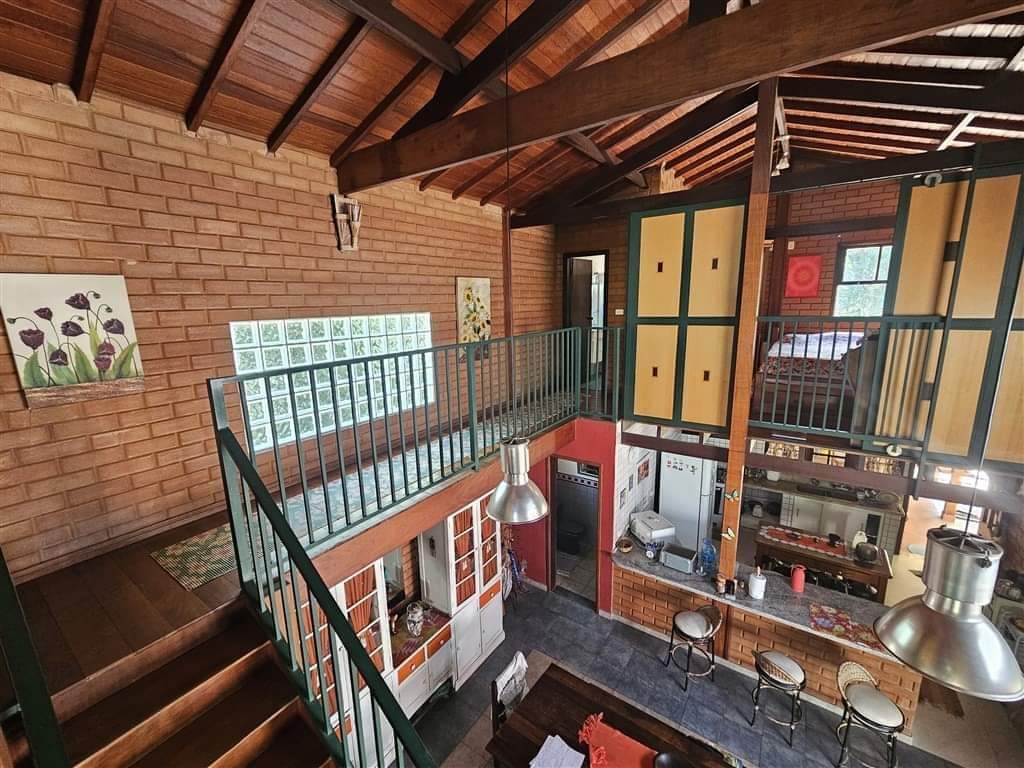 Casa em condomínio