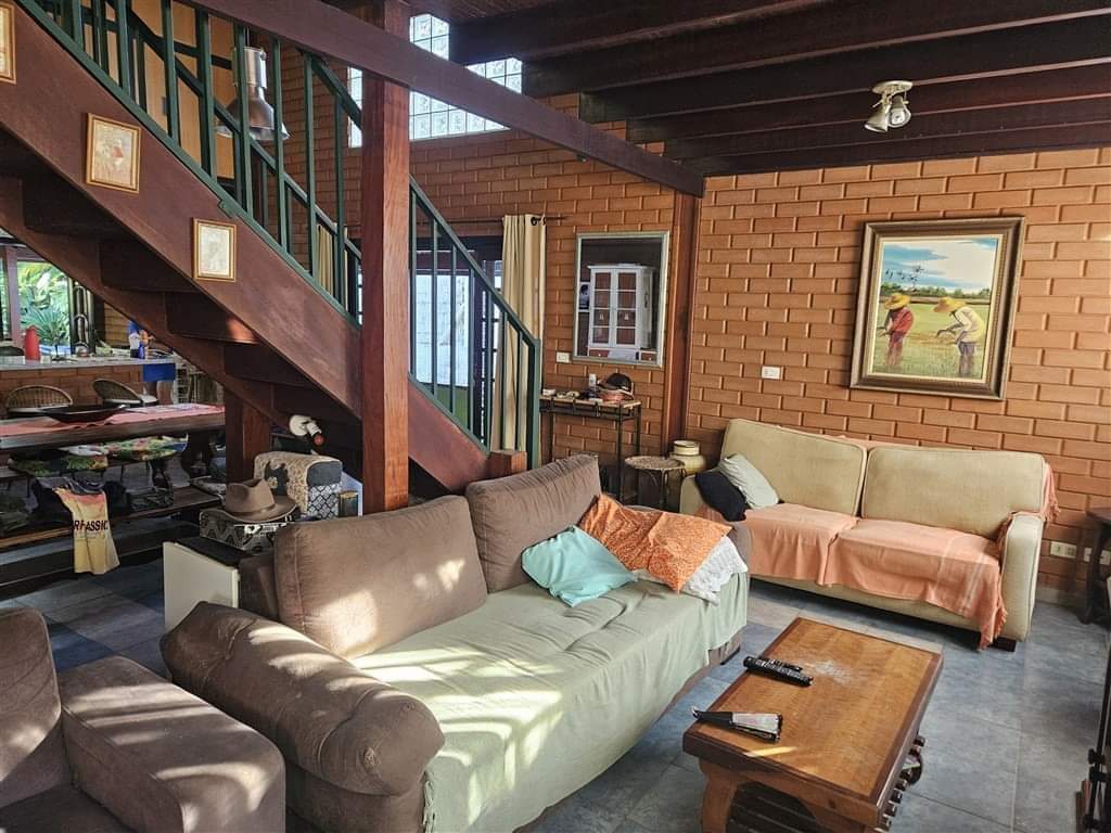 Casa em condomínio