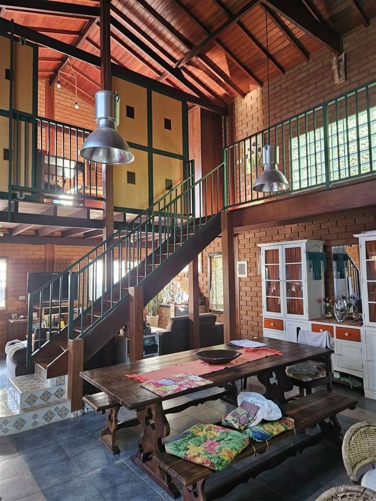 Casa em condomínio