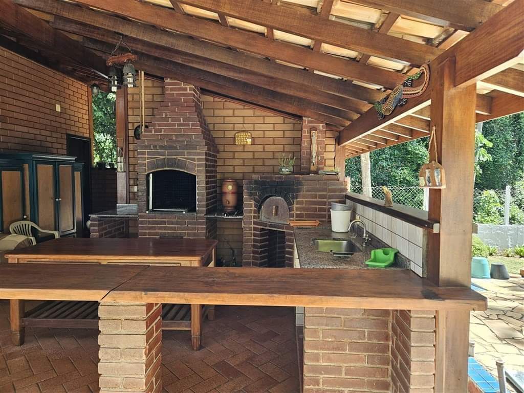 Casa em condomínio