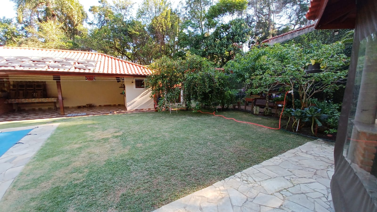 Casa em condomínio