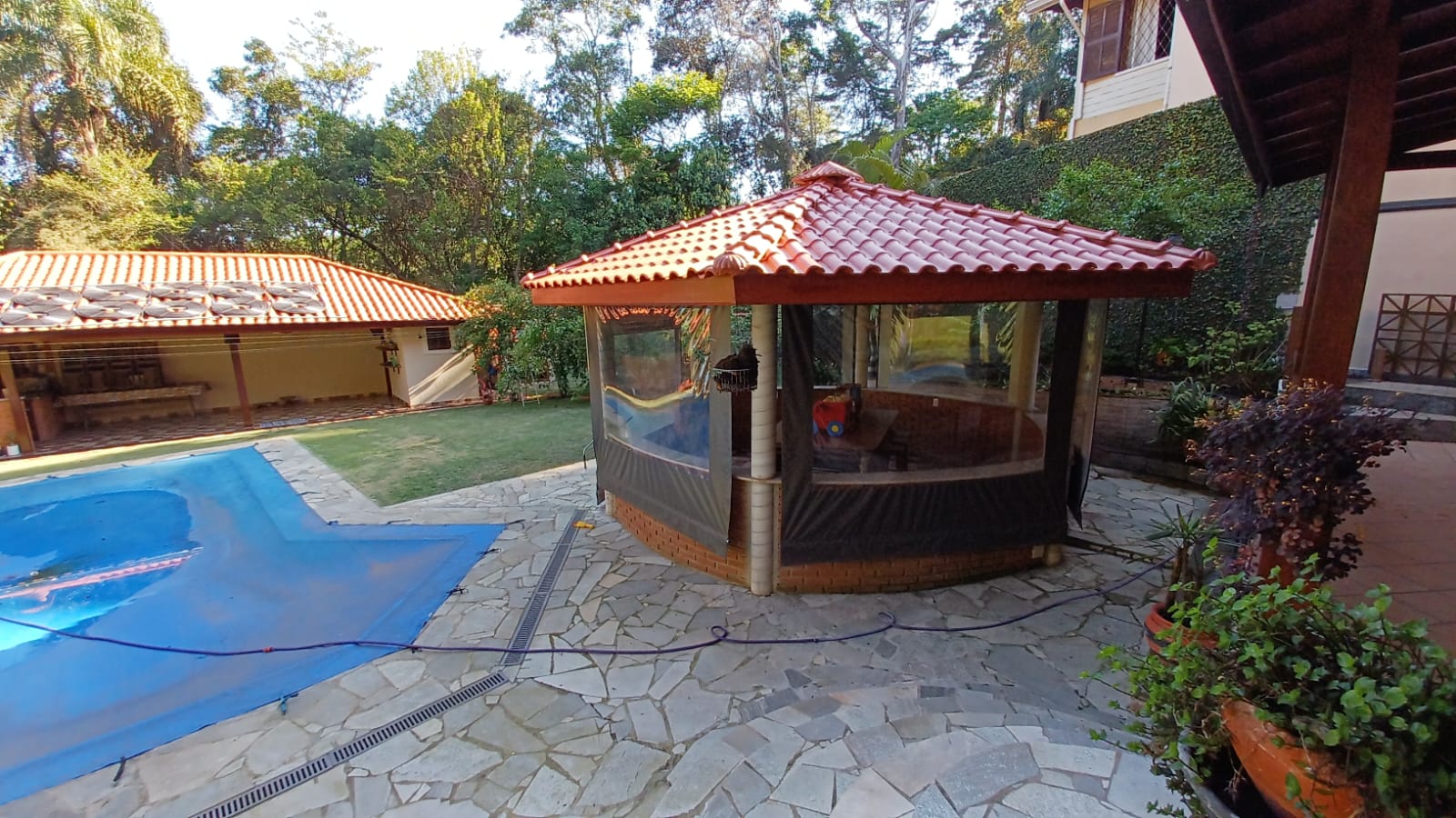 Casa em condomínio
