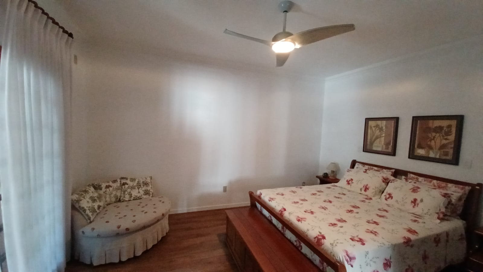 Casa em condomínio
