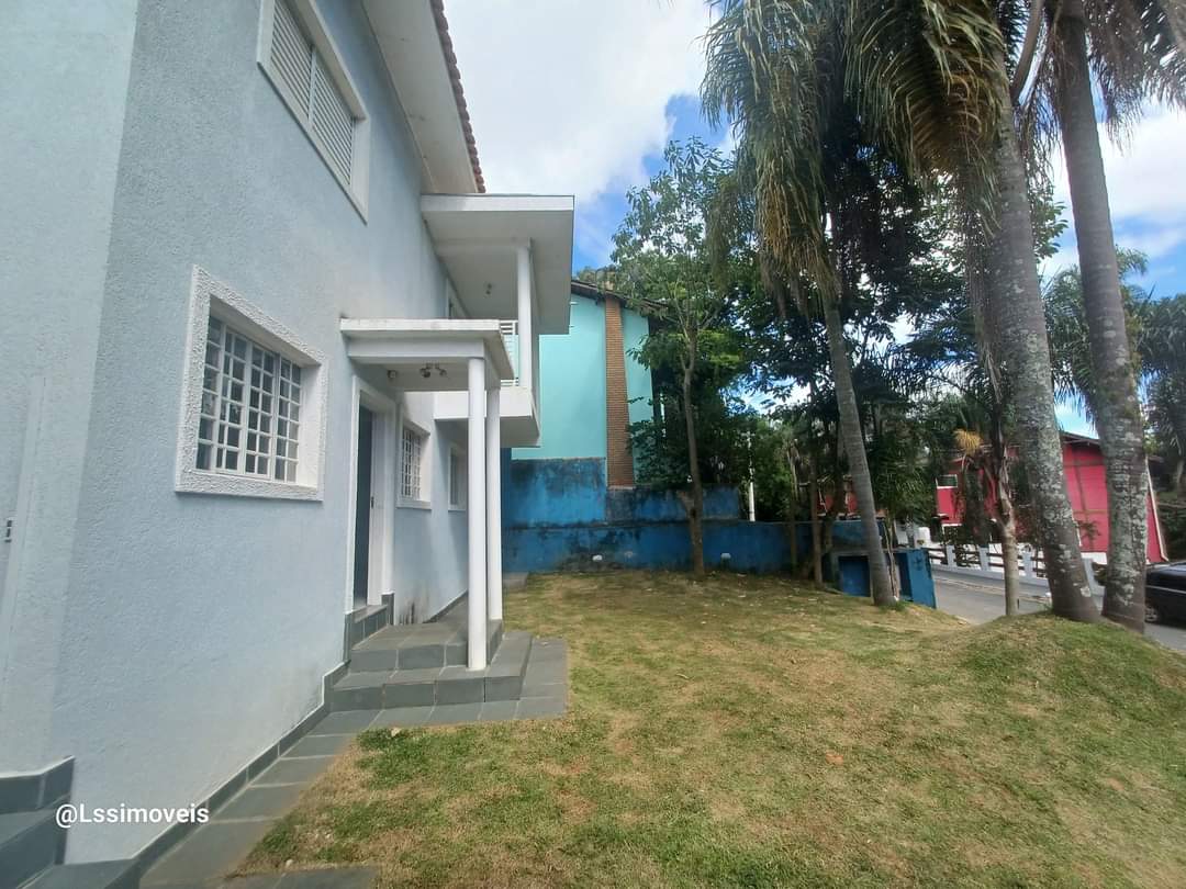 Casa em condomínio