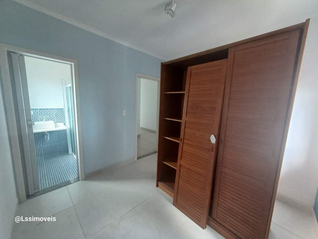 Casa em condomínio