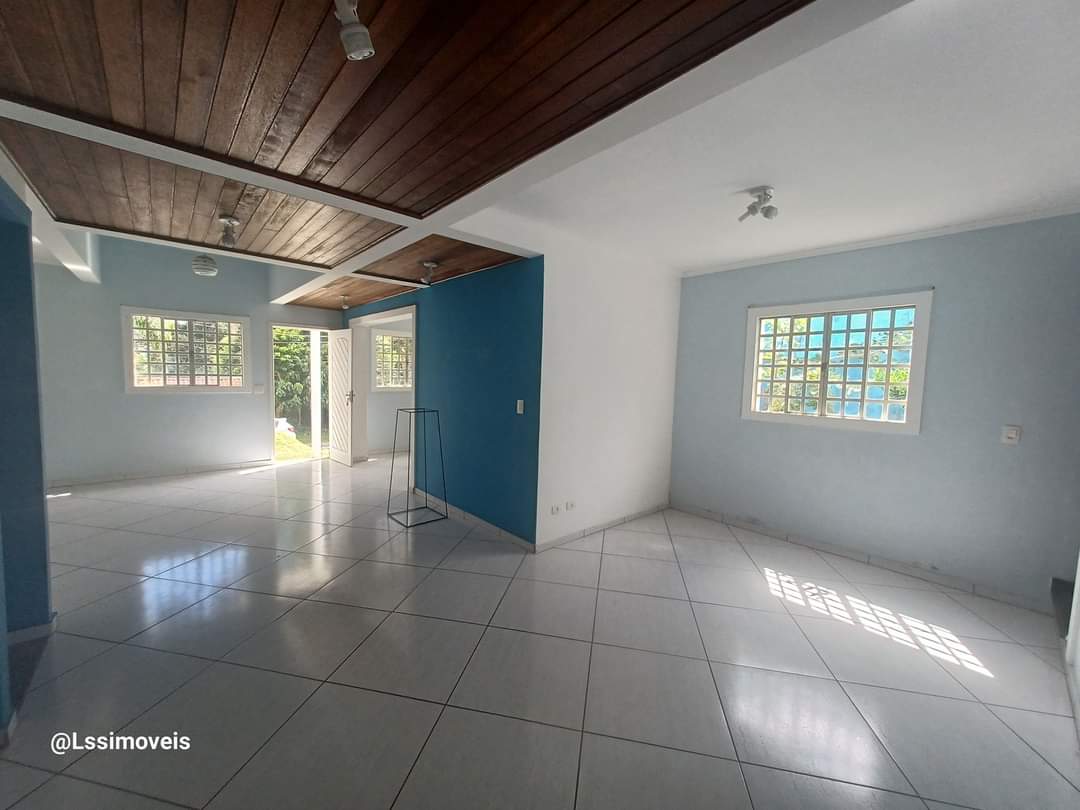 Casa em condomínio
