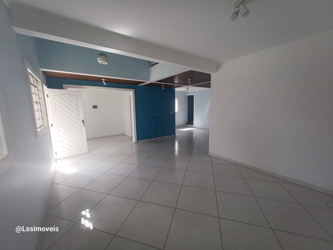 Casa em condomínio