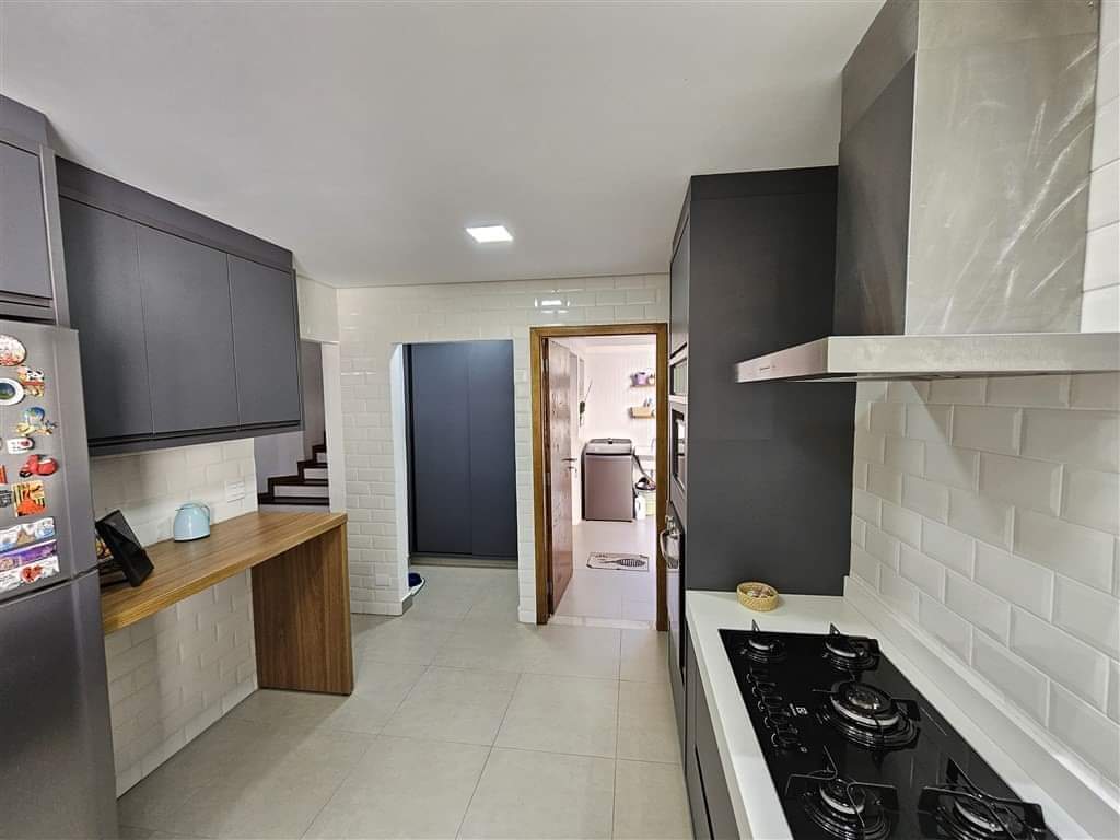 Casa em condomínio