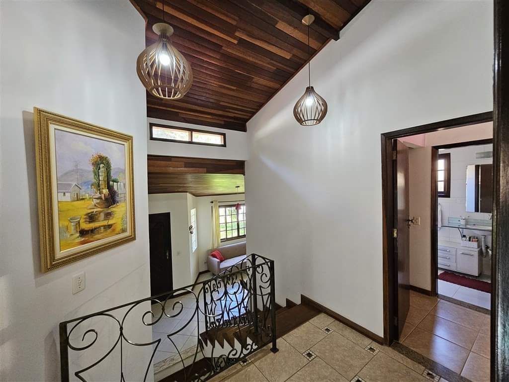 Casa em condomínio