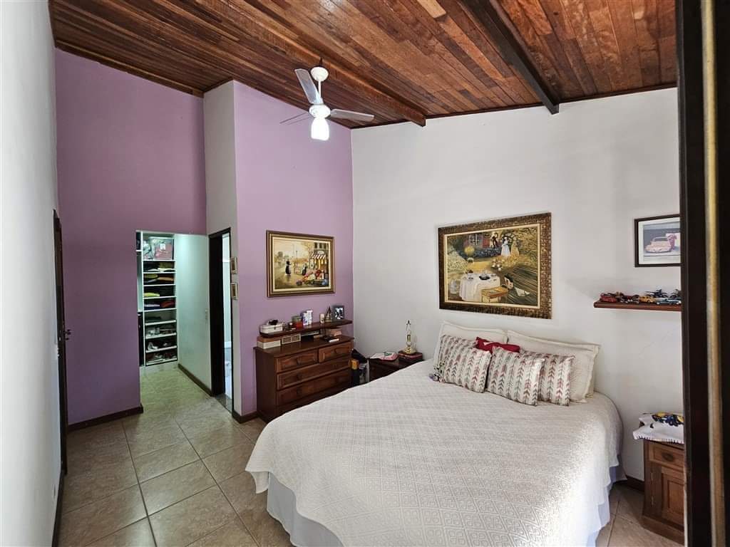 Casa em condomínio