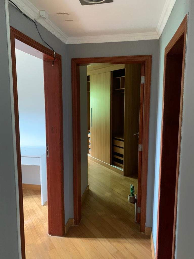 CASA EM CONDOMÍNIO