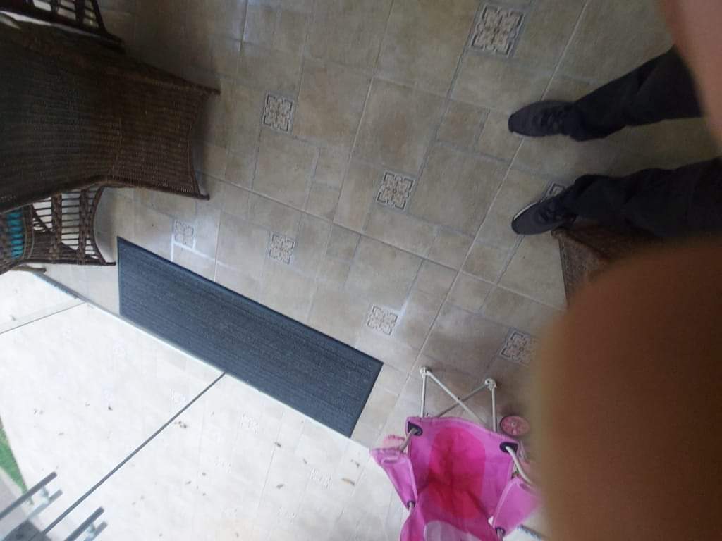 CASA EM CONDOMÍNIO
