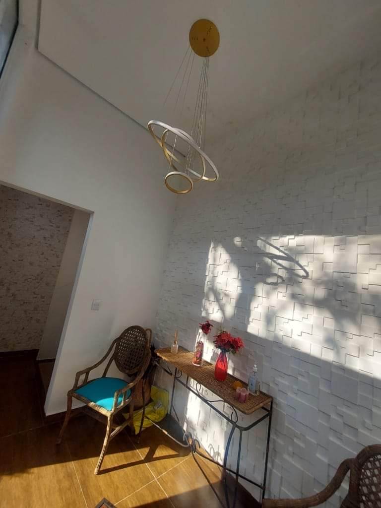 CASA EM CONDOMÍNIO