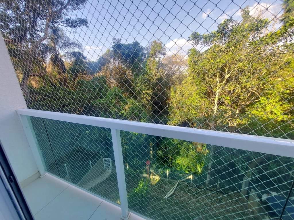 CASA EM CONDOMÍNIO