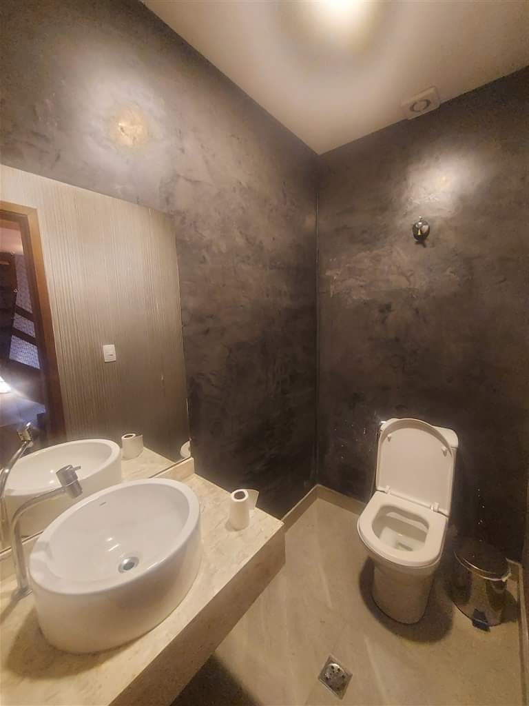 CASA EM CONDOMÍNIO