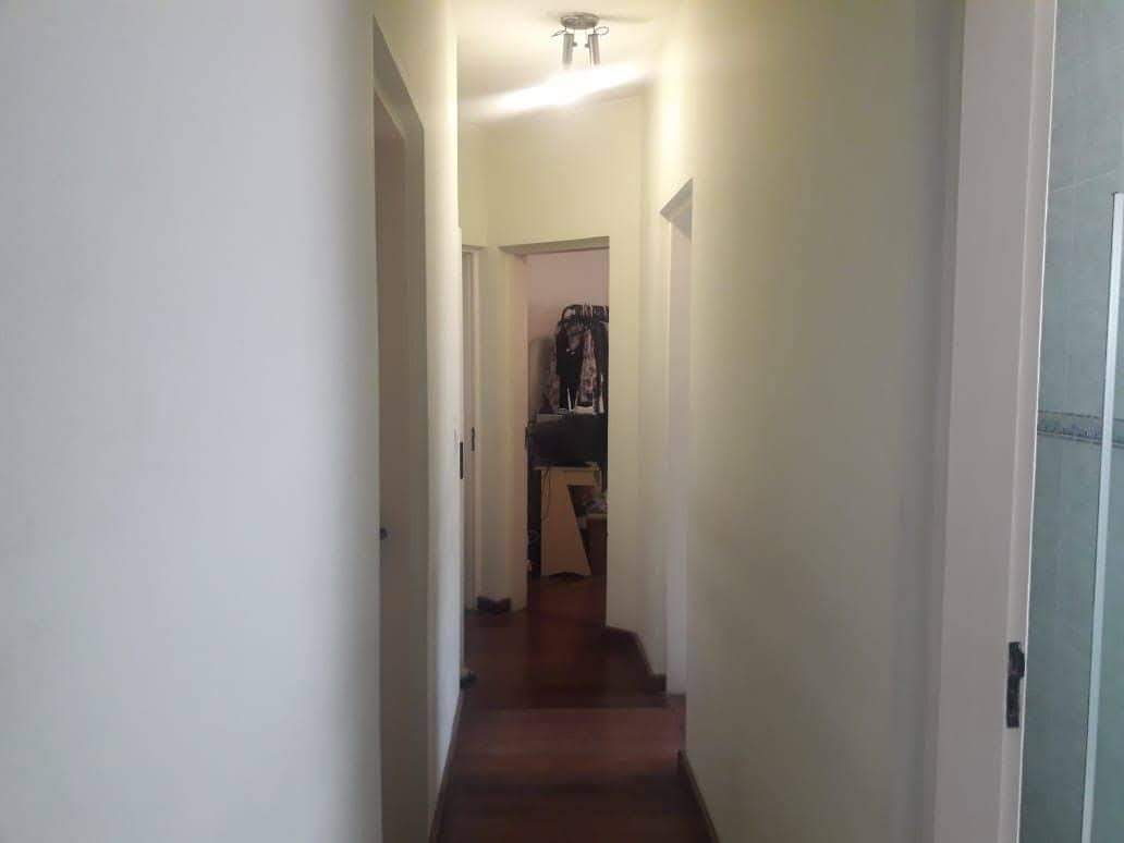 CASA EM CONDOMÍNIO