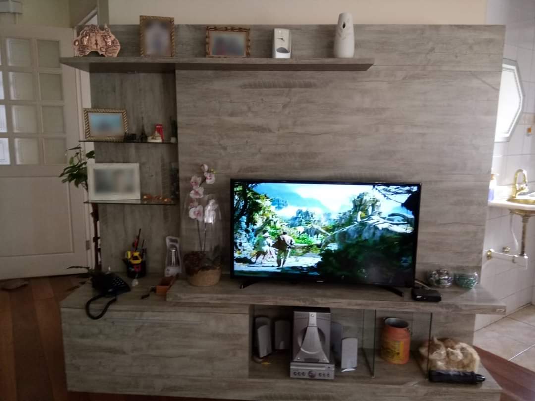 CASA EM CONDOMÍNIO