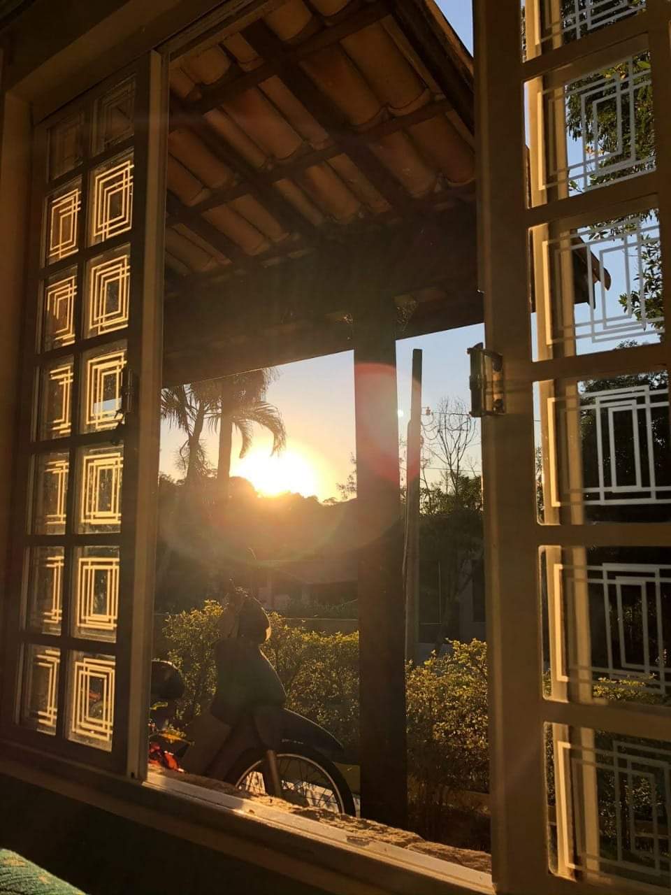 CASA EM CONDOMÍNIO