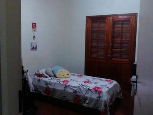 CASA EM CONDOMÍNIO