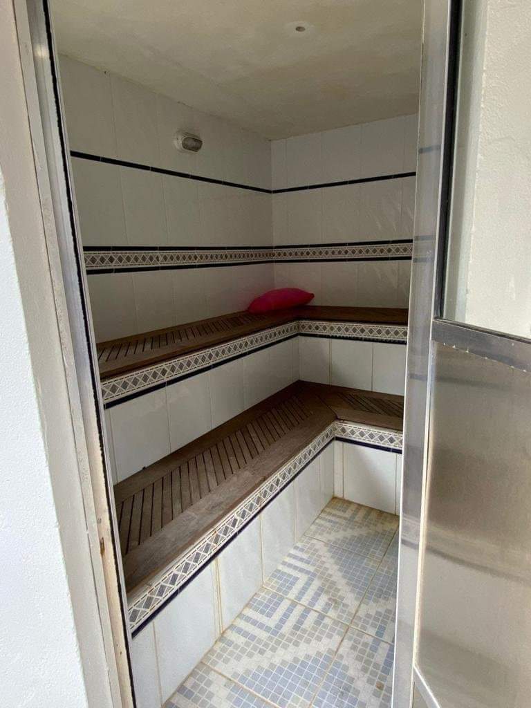 CASA EM CONDOMÍNIO