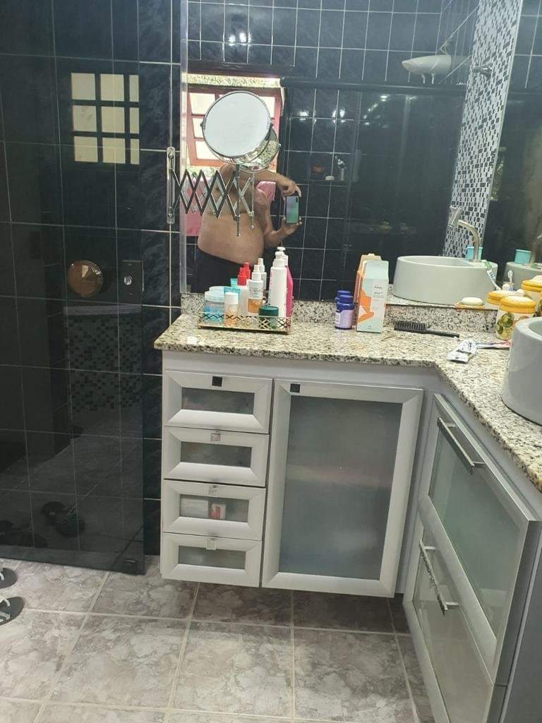 CASA EM CONDOMÍNIO