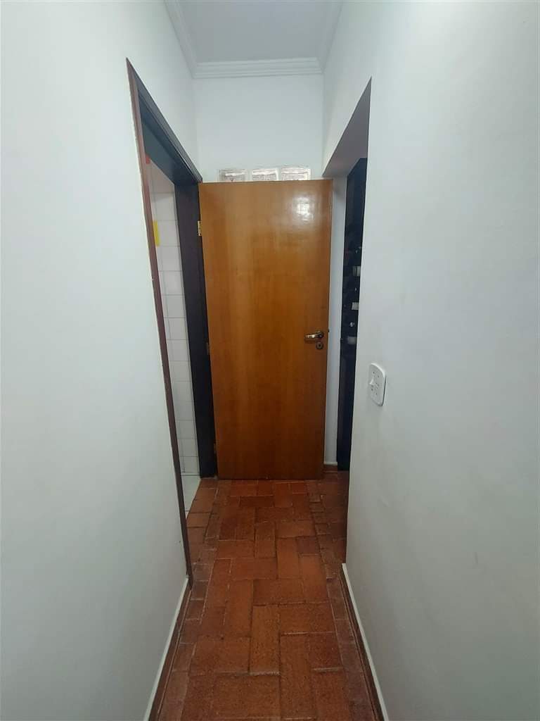 CASA EM CONDOMÍNIO