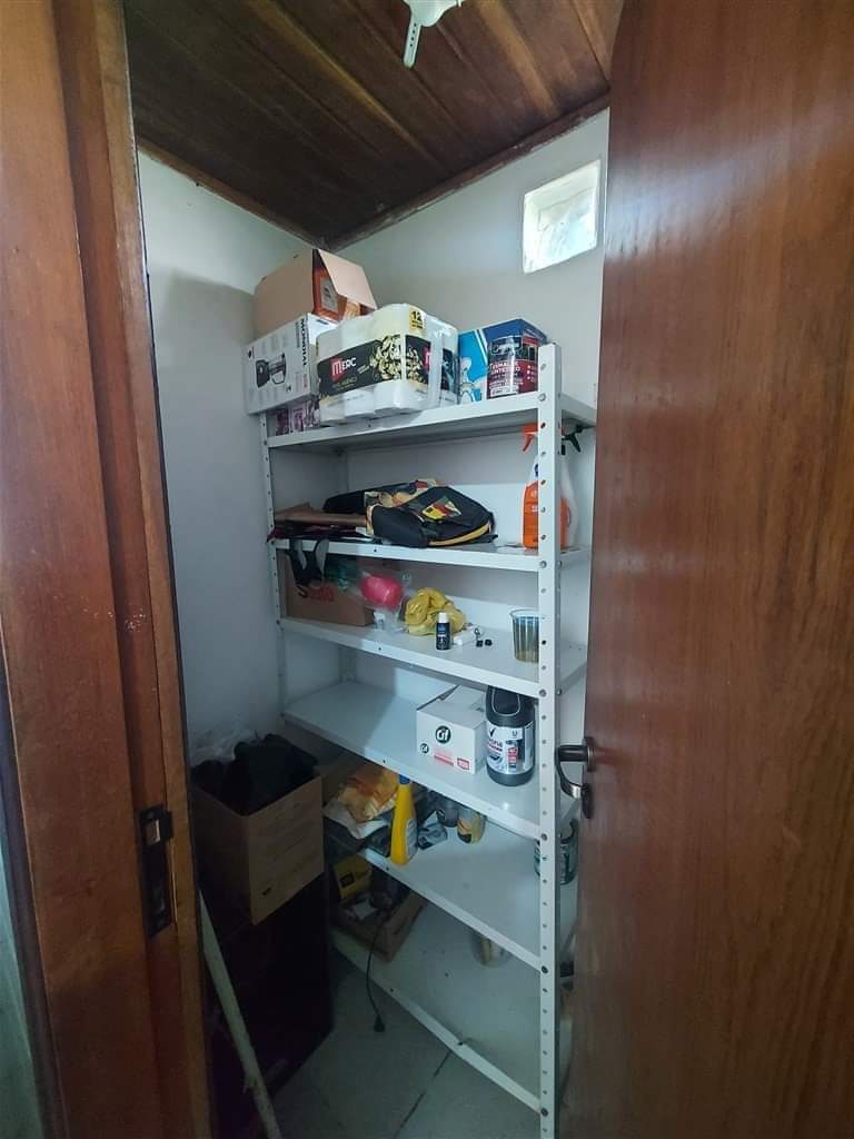 CASA EM CONDOMÍNIO