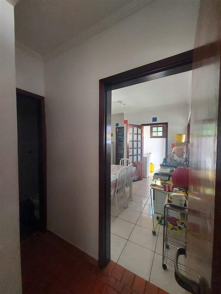 CASA EM CONDOMÍNIO