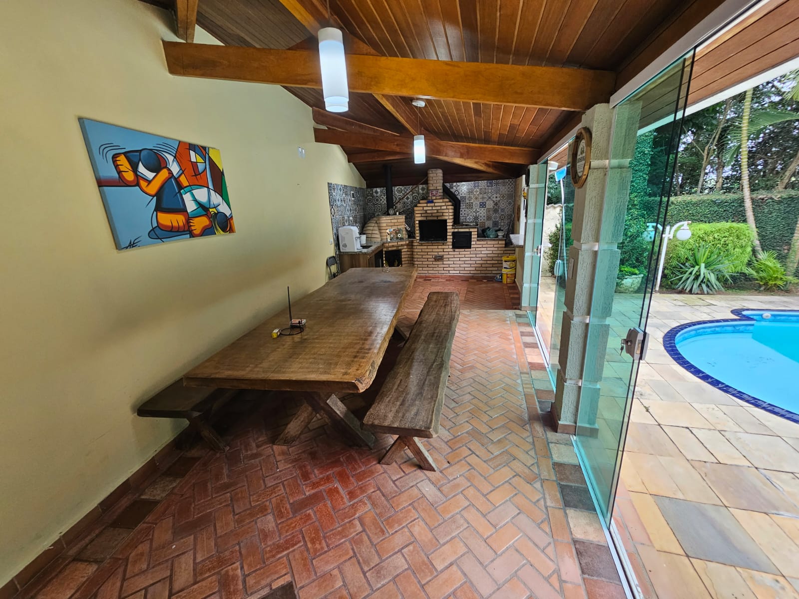 CASA EM CONDOMÍNIO