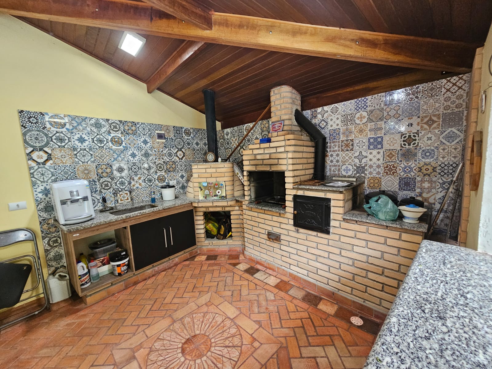 CASA EM CONDOMÍNIO