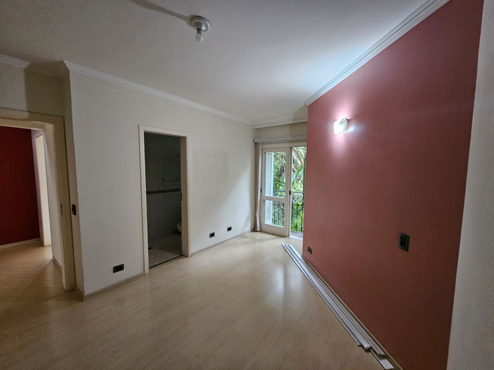 CASA EM CONDOMÍNIO