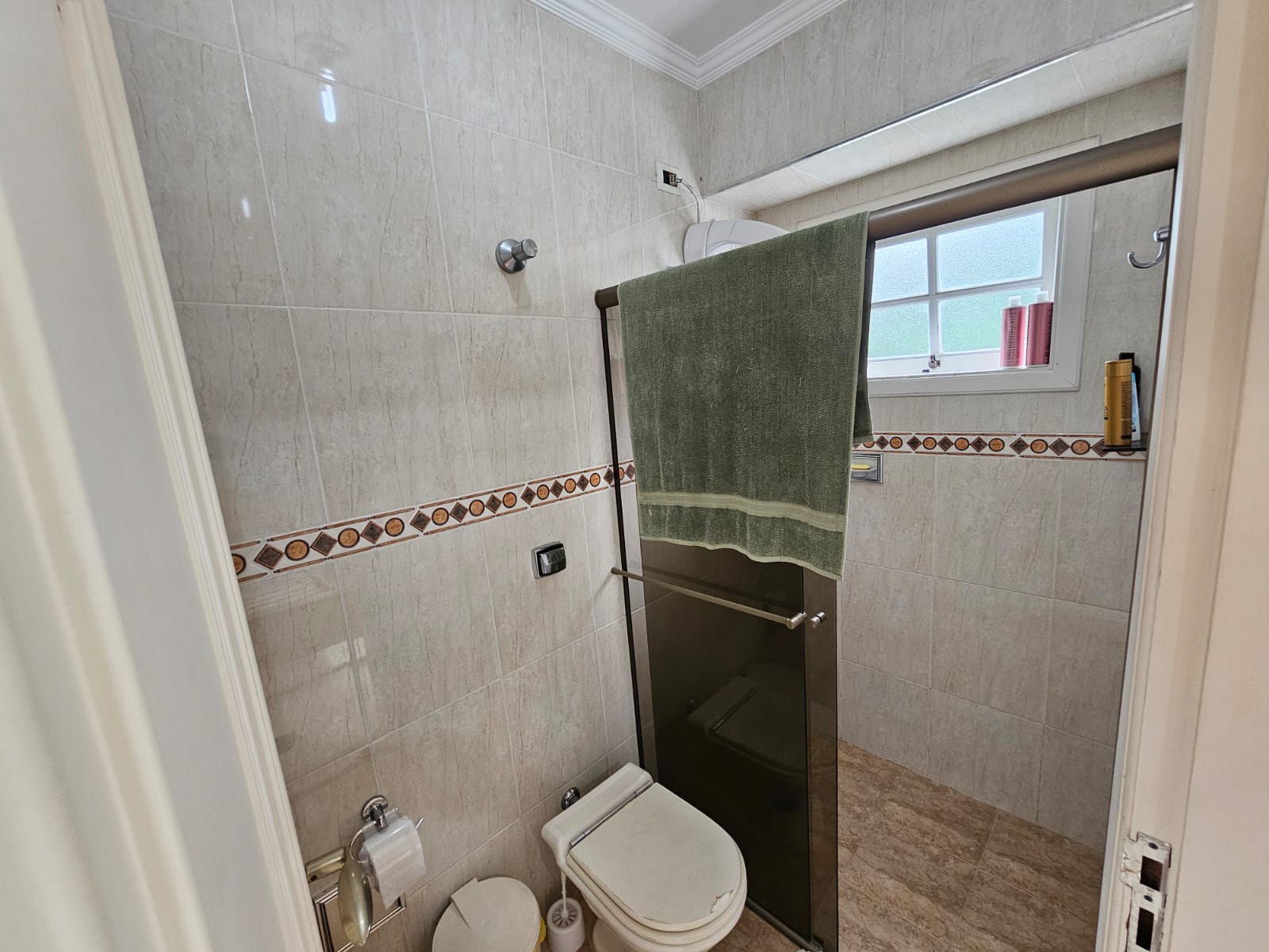 CASA EM CONDOMÍNIO