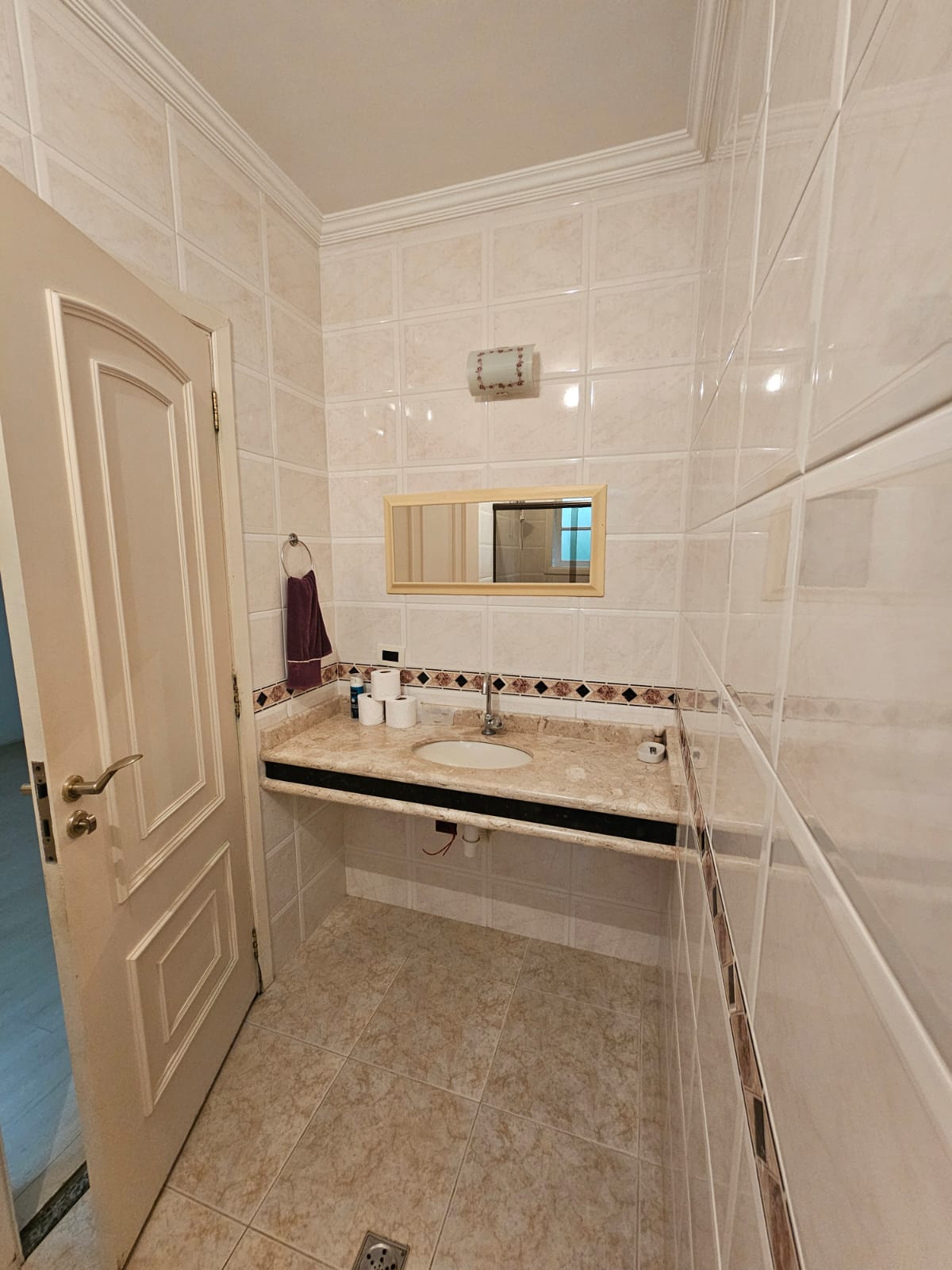 CASA EM CONDOMÍNIO
