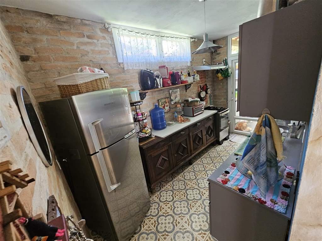 CASA EM CONDOMÍNIO
