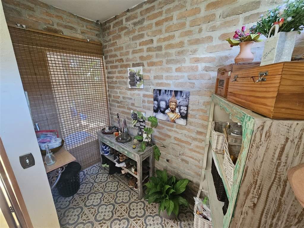 CASA EM CONDOMÍNIO